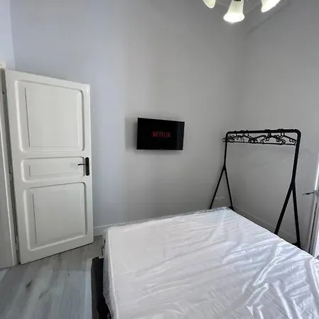 Campo de’ Fiori Rooftop Apartment-3